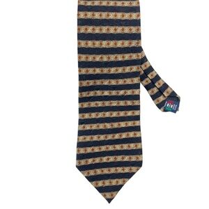 MULBERRY 100% Silk Tie Necktie Geometric Classic Stripe Pattern